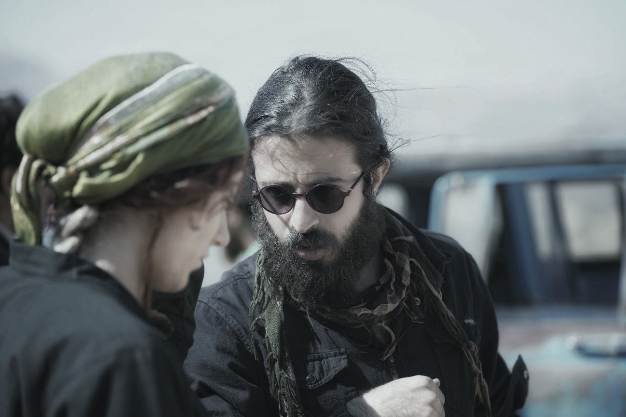 On set directing